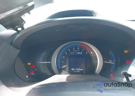 2010 Honda Insight Ex from USA, damaged, VIN JHMZE2H74AS027342